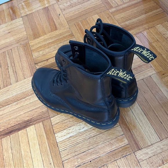 Dr Martens 1460 Smooth Leather Lace Up Boot - Picture 5 of 6